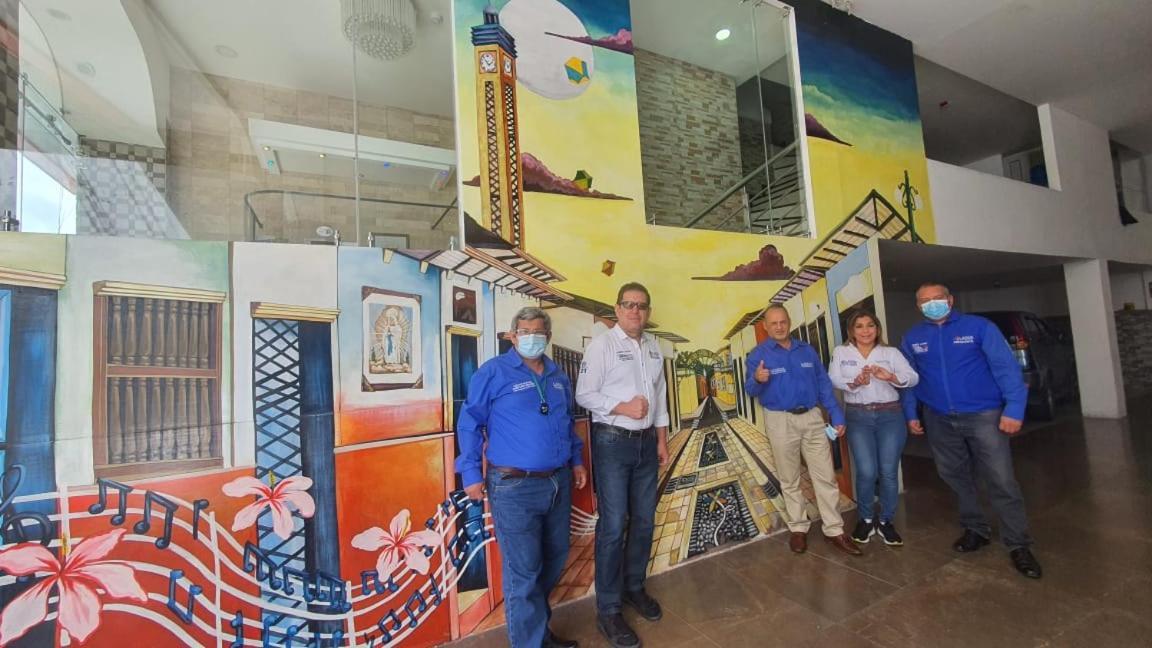 Hotel Loja Bella エクステリア 写真